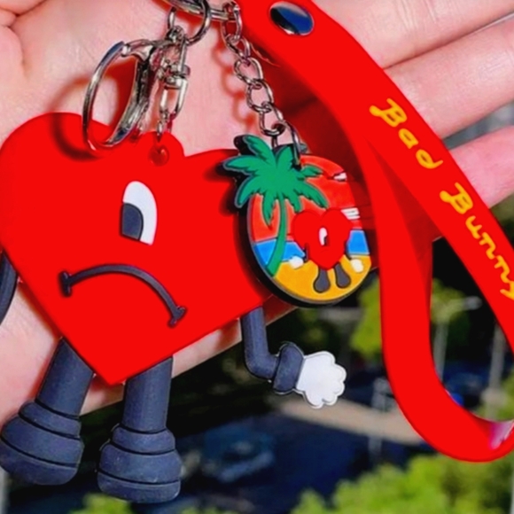 keychain - Picture 1 of 1